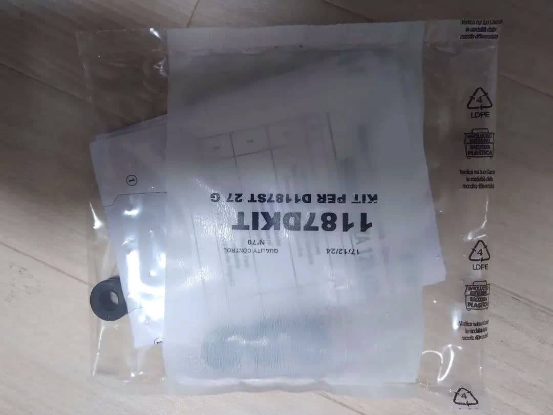 【訳あり新品】HONDA フォルッア MF15/17　GIVI ウィンドシールド