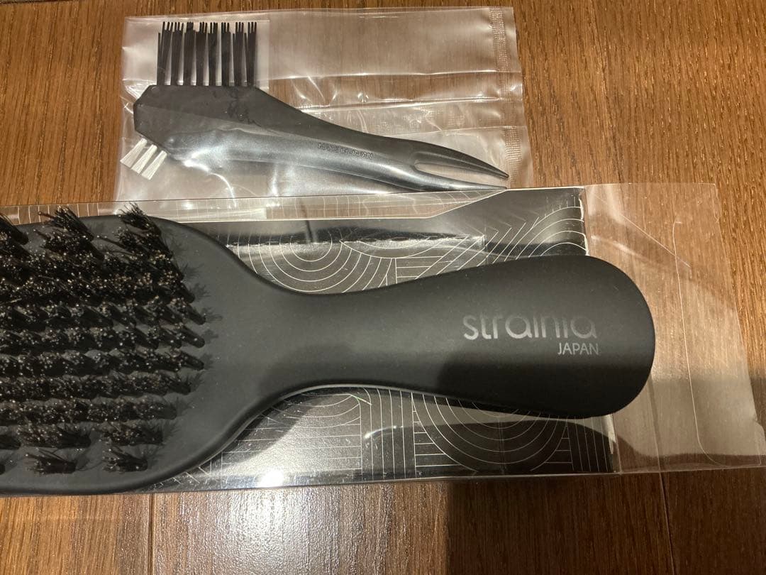strainia ストレーニア ケアストレートブラシ