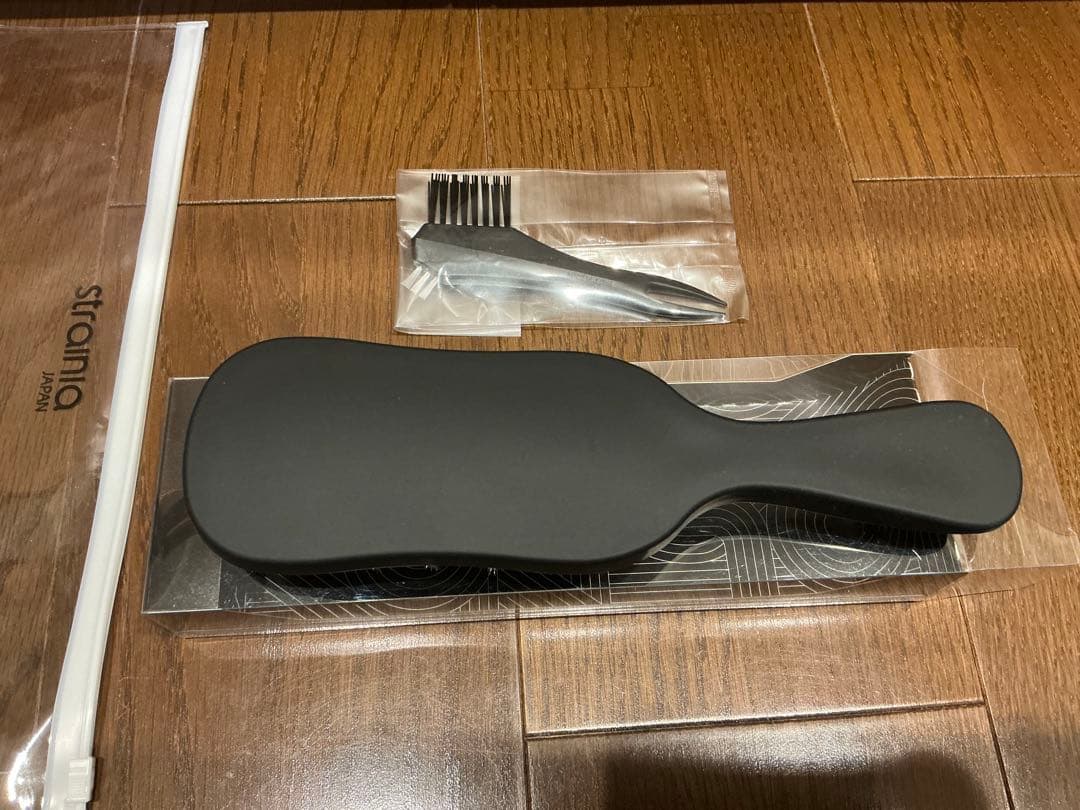 strainia ストレーニア ケアストレートブラシ