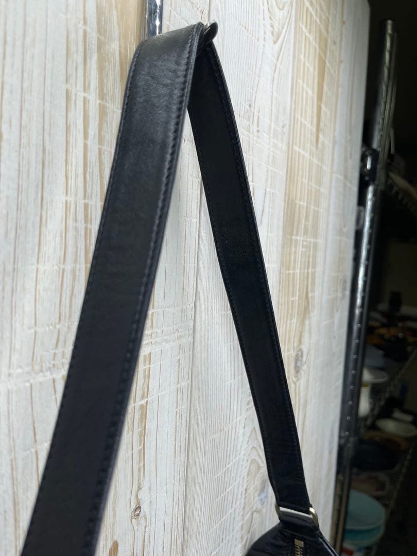 CHANEL 黒 レザー ショルダーバッグ キルティング