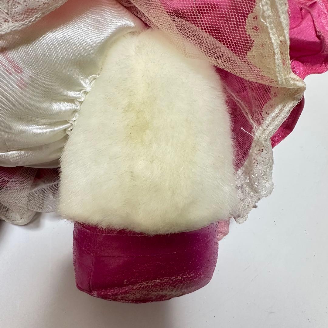 サンリオ　ハローキティ　30周年記念　特大ぬいぐるみ　300体限定　約40cm