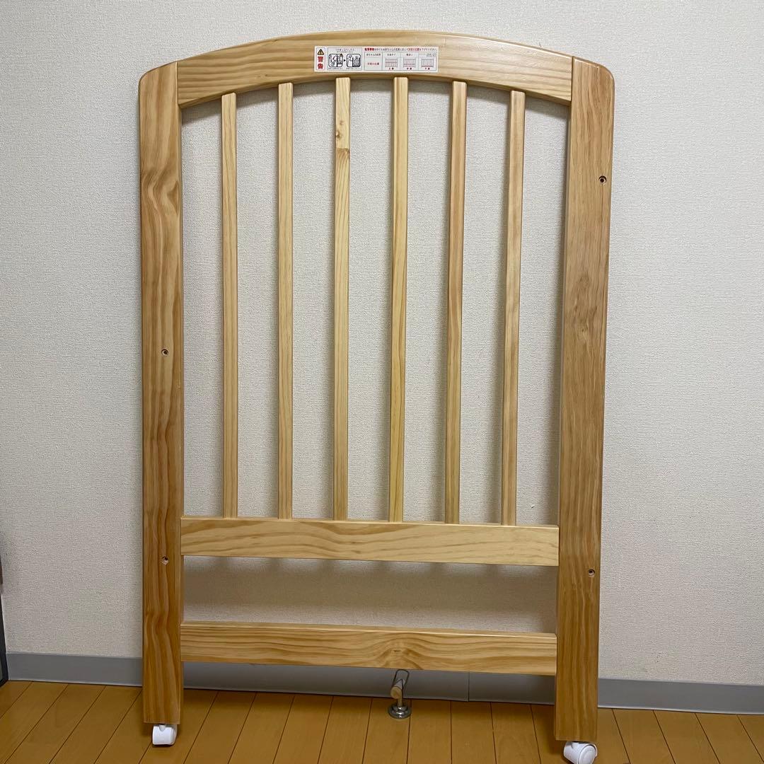 関東限定❣️カトージ　ハイポジション　ベビーベッド　アーチ　ナチュラル 収納板付