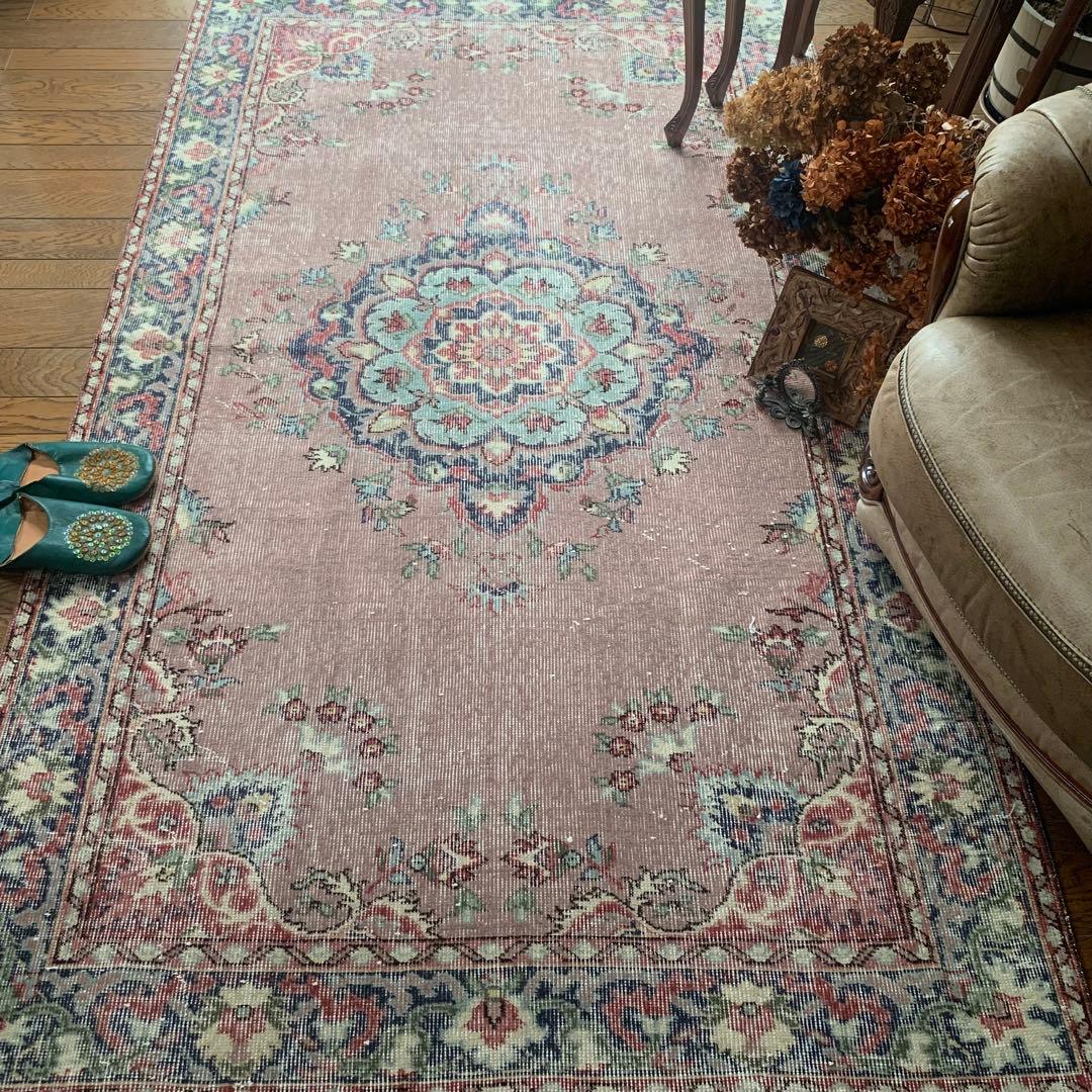 トルコヴィンテージラグ　モーブピンク　214 ×125 フラワー　メダリオン