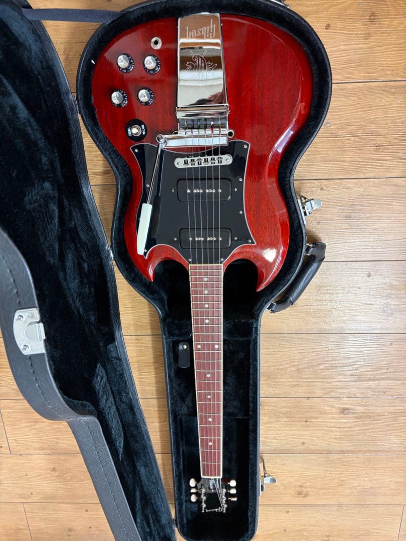 2012年製　Gibson SG Classic 極上美品ハードケース付き