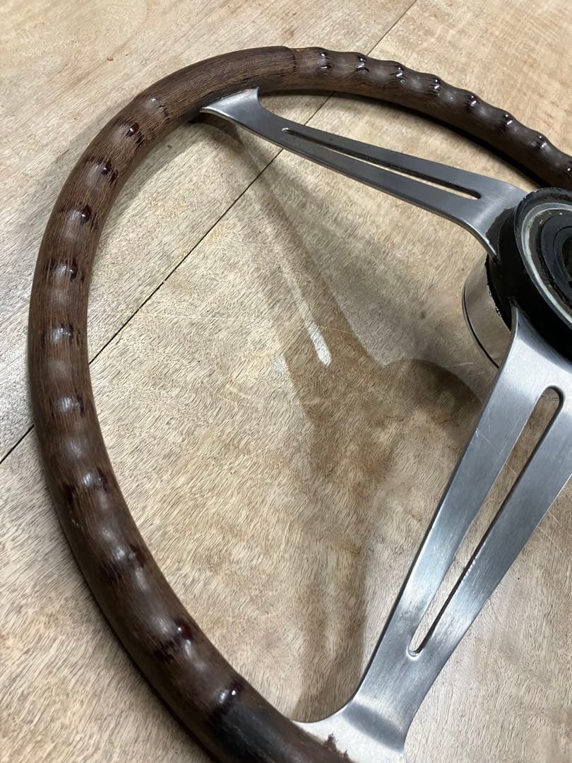 初代シルビアCSP311 純正ステアリング当時物　ウッドに割れもない上物です昭和