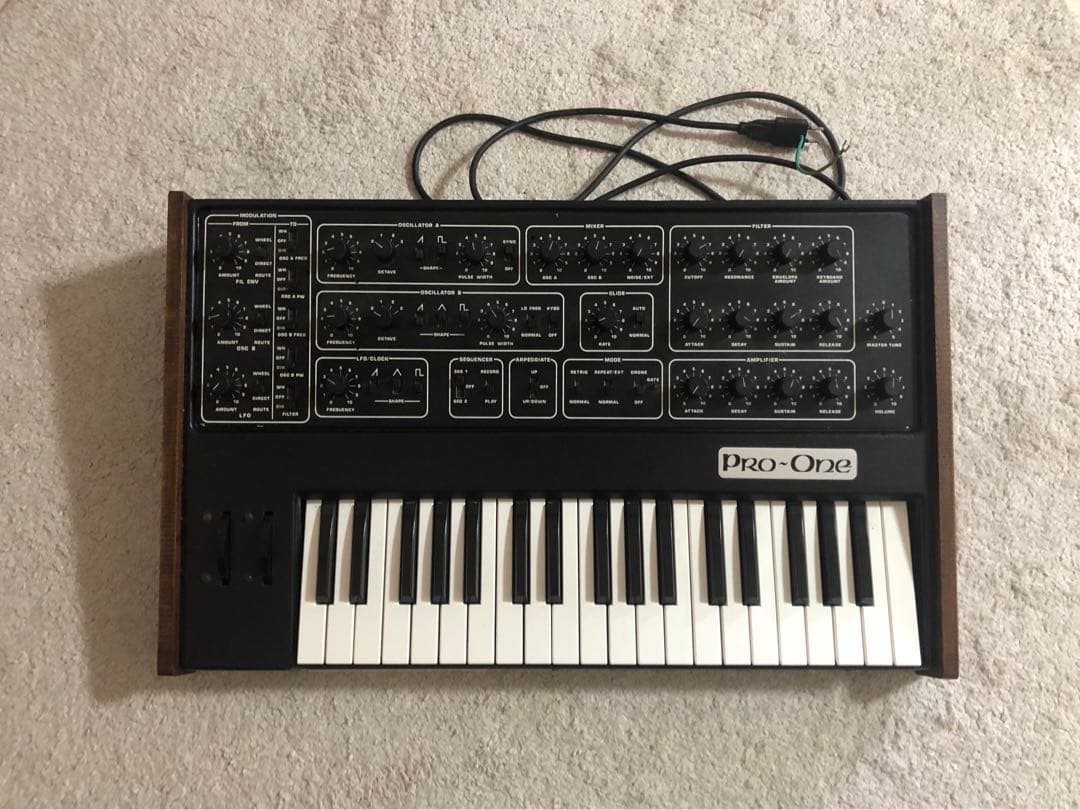 鍵盤楽器 SEQUENTIAL CIRCUITS PRO ONE
