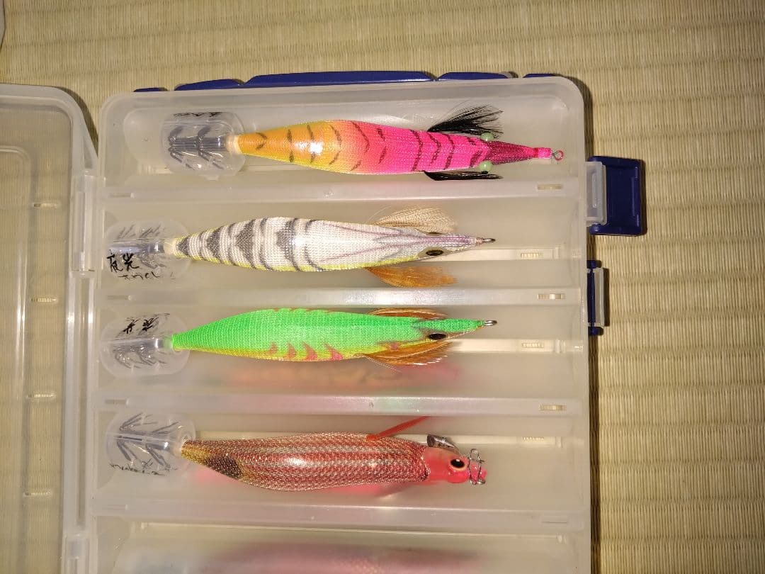 y’s　餌木51本と明邦バケットマウスBM-5000セット、ルアーボックス