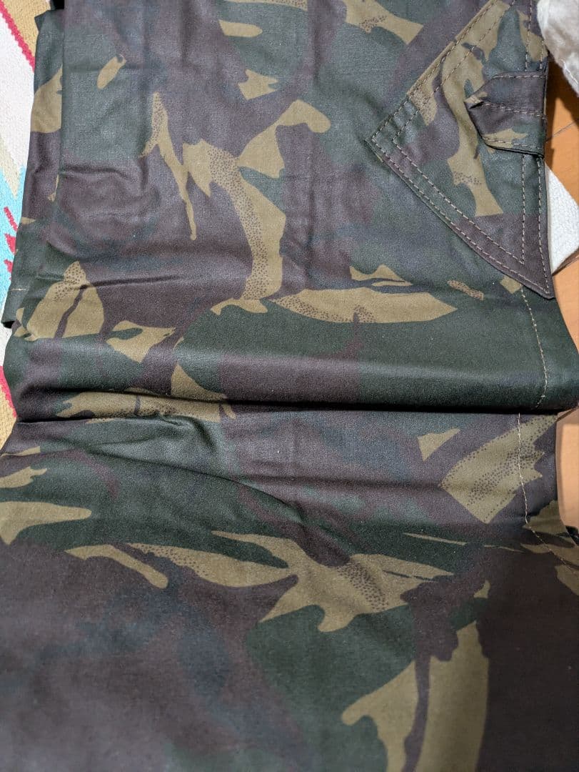 希少　ブッシュクラフトスペイン　タープ カモ柄　特注　軍幕