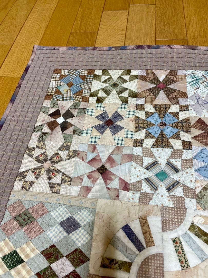 パッチワークキルト タペストリー　サンプラー