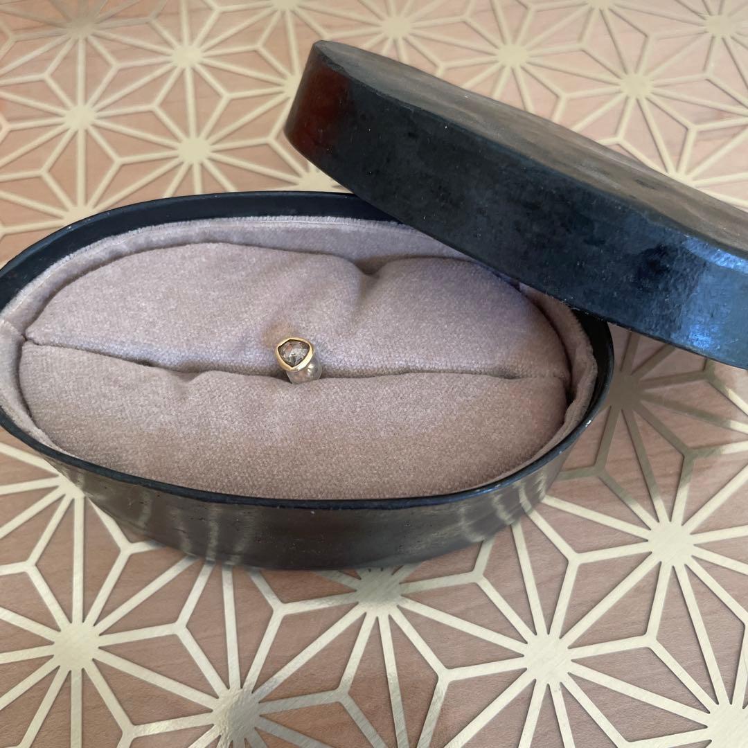 ロウジェ　片耳ピアス　k18ygブラウンダイヤモンド0.33ct