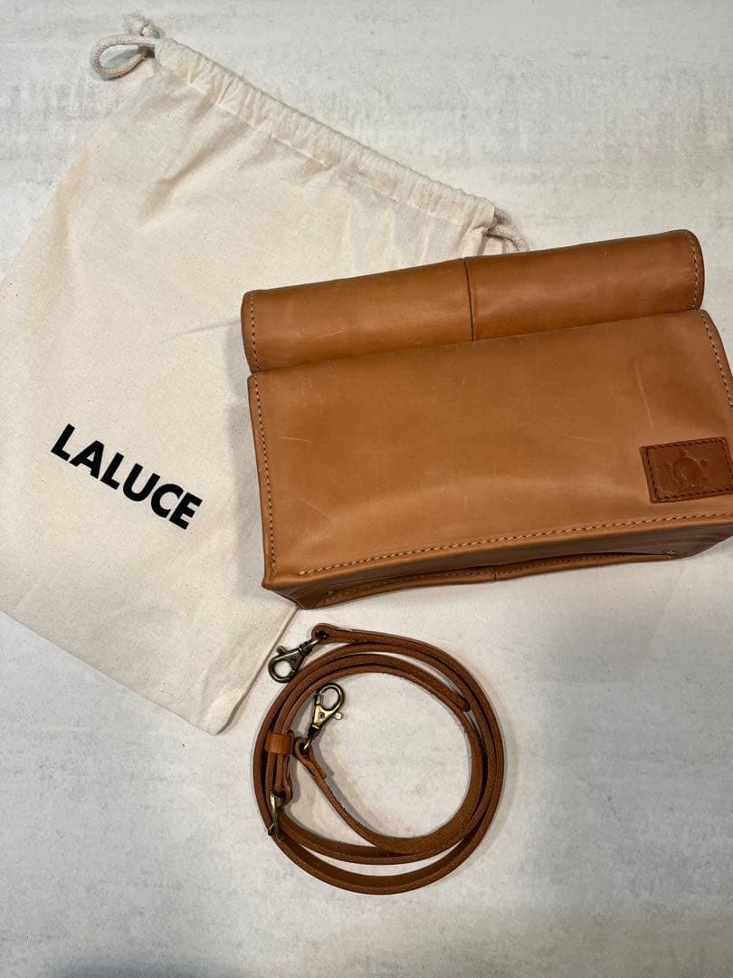 Laluce（ラルーチェ） バゲットバッグ ヌメ革 ショルダーバッグ
