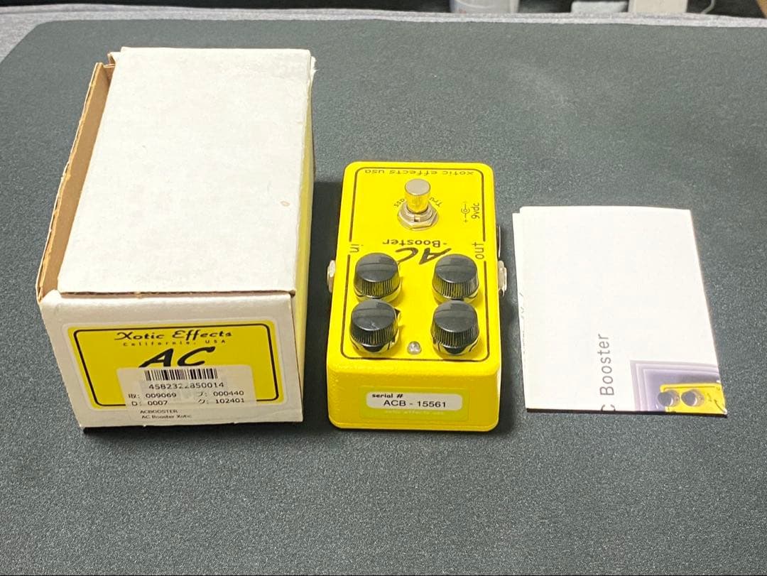 Xotic Effects AC Booster イエロー