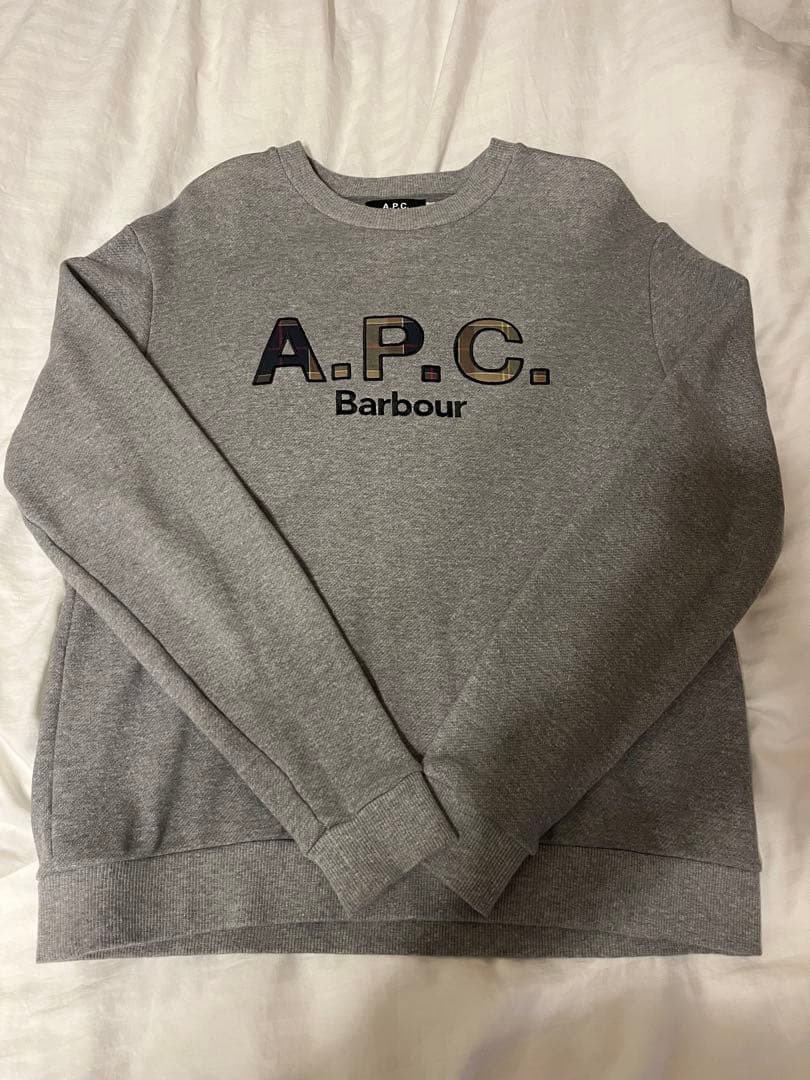 球*禊様 【未使用品】A.P.C. Barbour ロゴスウェット