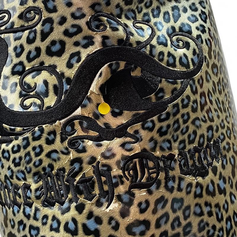 ダンスウィズドラゴン エナメルレオパード キャディバッグ ゴールド系 9型5分割