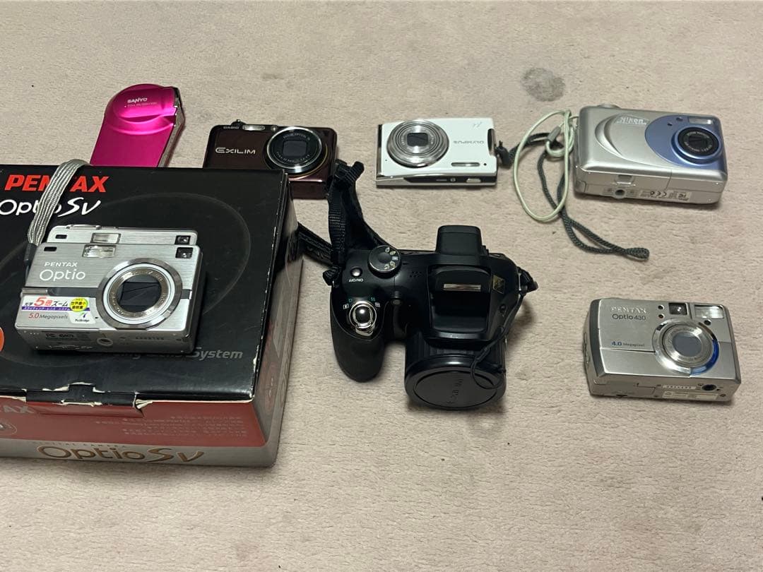 D*社様 デジカメ、オールドカメラ、付属品まとめ売り