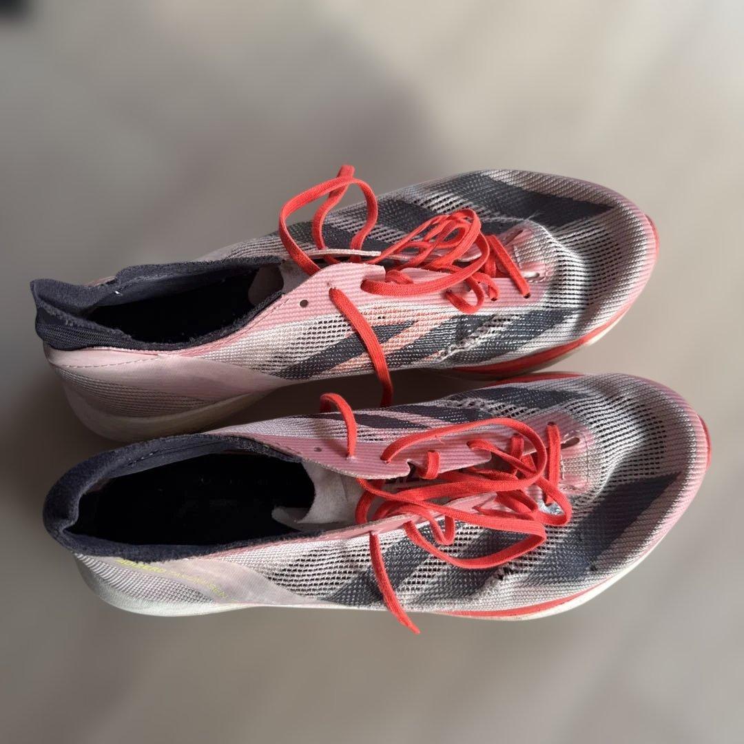 陸上競技用メッシュスパイクシューズ