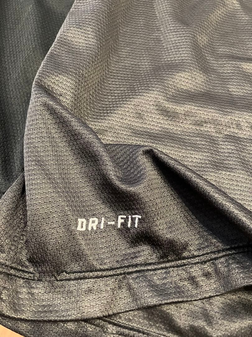 マンチェスターシティ Nike 長袖 黒金 ユニフォーム