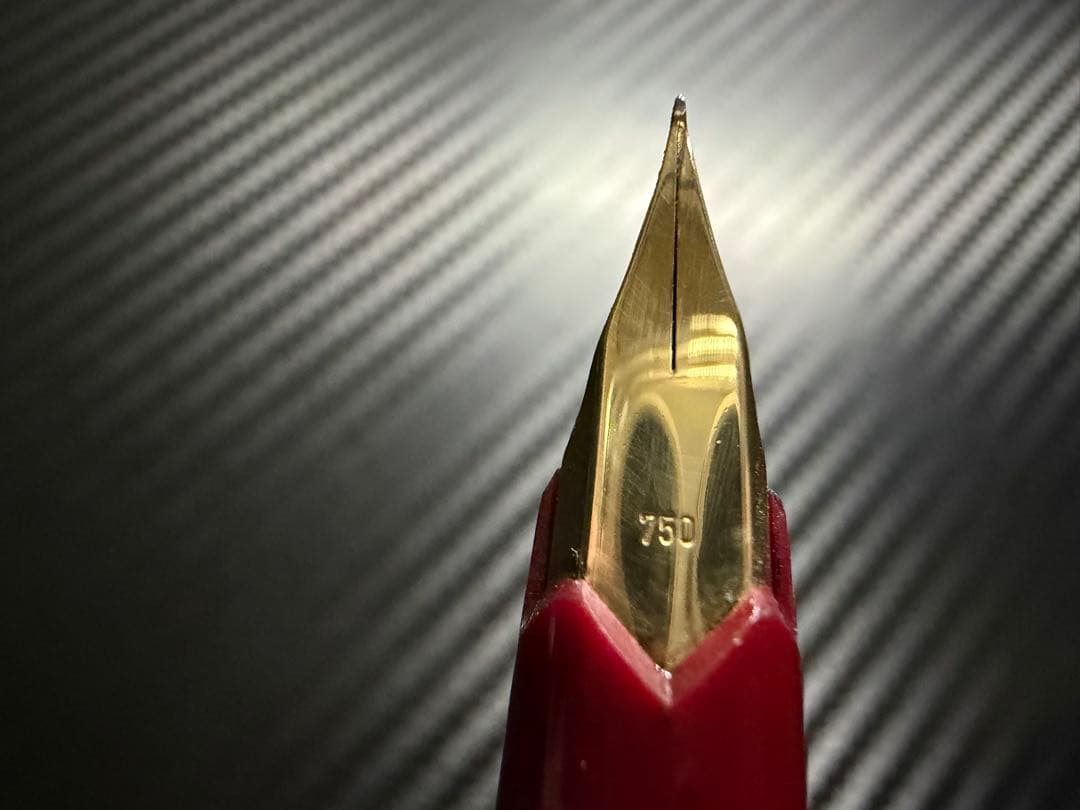 美品 モンブラン No.121 ボルドー EF 極細字 万年筆 18K