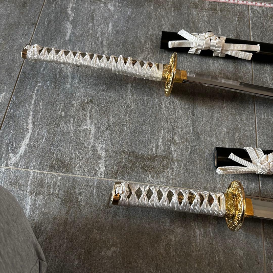 刀 レプリカ 徳川家 三葉葵 金色紋章付き 専用ケース付き 長刀 脇差 模造刀