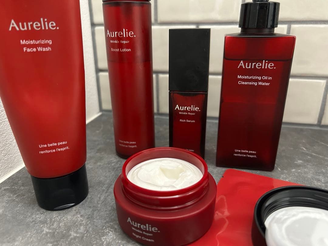 Aurelie オレリー　プレミアムエイジング集中ケア