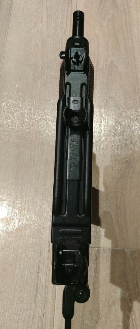 ※レオレオ　WA ミニUZI ガスブロ／美品・ケース・マガジン付