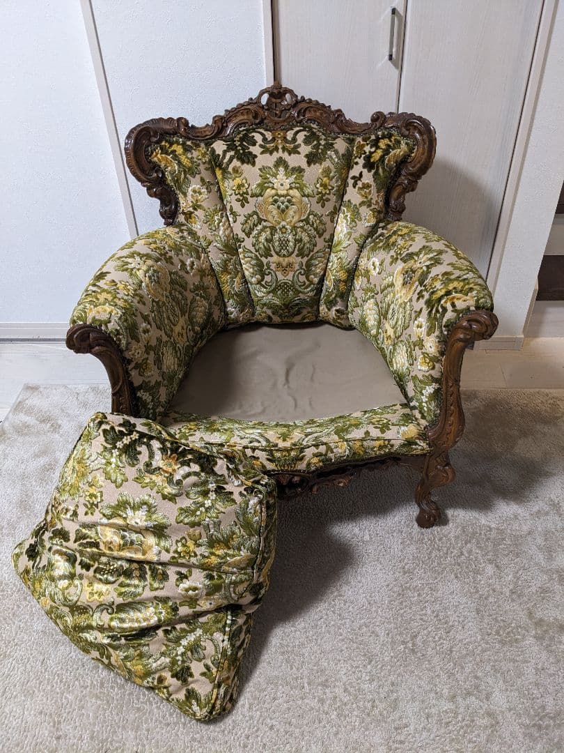 ソファ　金華山　エレガント　豪華　クラシック