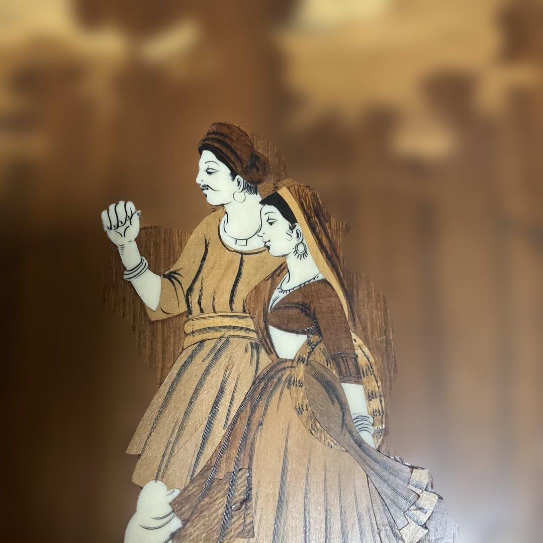 紫檀木の絵画　ウッドアート、インド土産