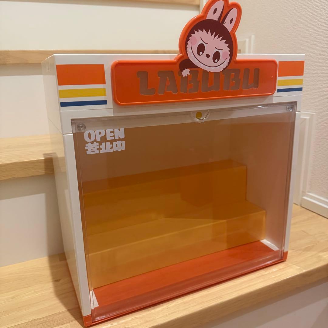 LABUBU wacky mart コンテナワッキーマート展示ボックス
