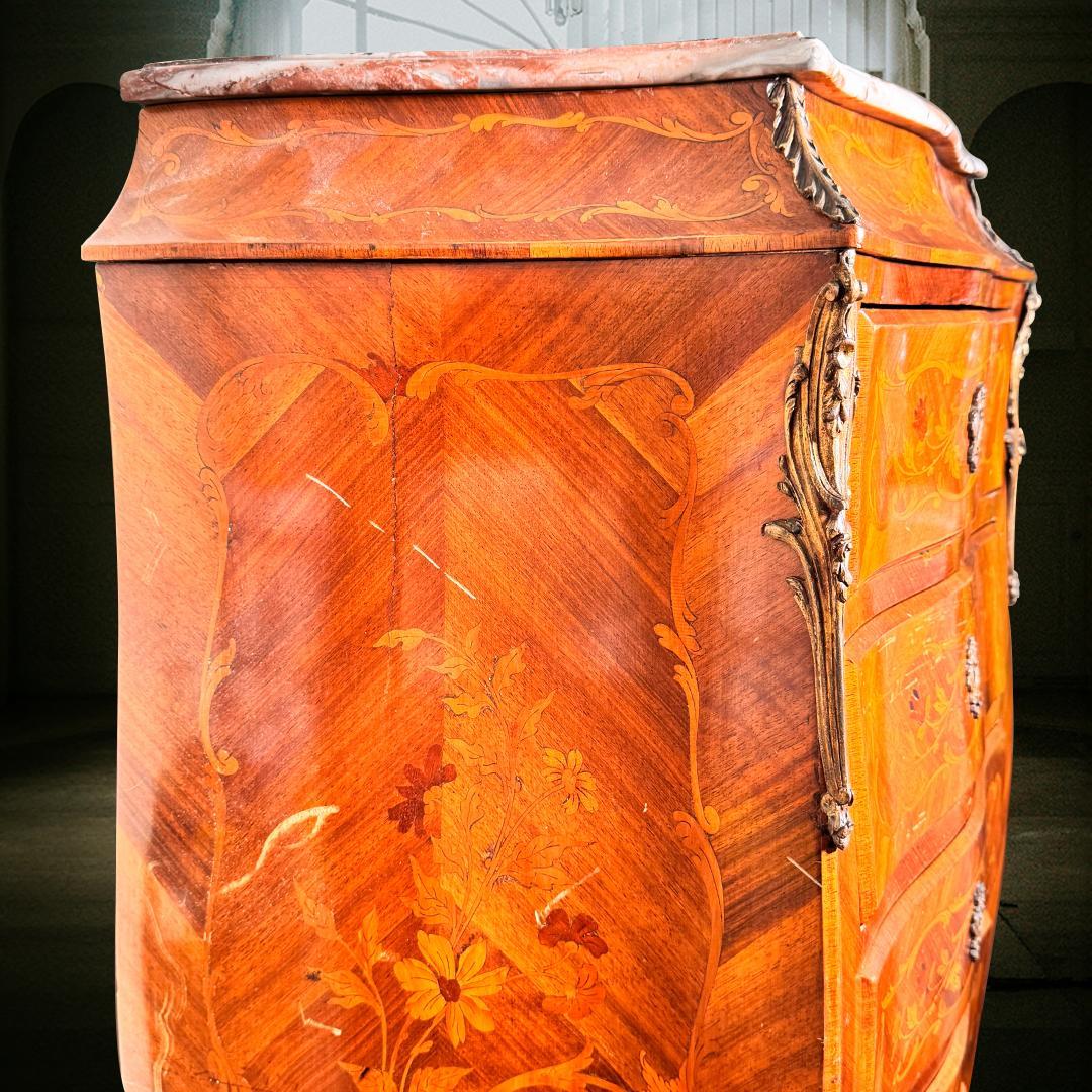 送料無料 ウルグアイ 象嵌 ６段 タンス チェスト 猫脚 鍵付 アンティーク ②