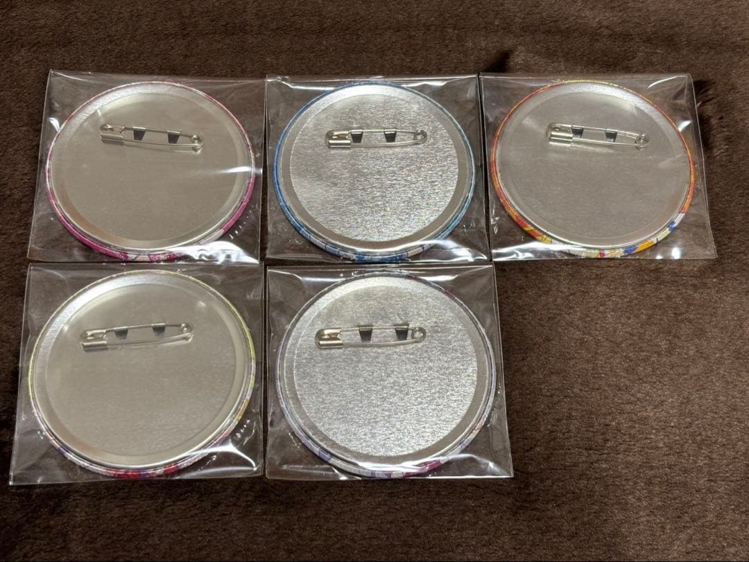 プリキュア　ふたご缶バッジ　HUGっと!プリキュア