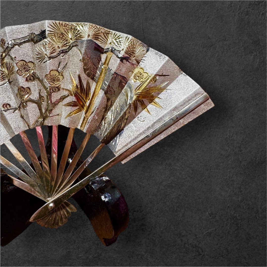 武比古 純銀 扇子 四寸五分 銀製 飾り扇 松竹梅 共箱付き 伝統工芸 置物