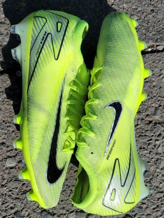 NIKE ズーム マーキュリアル ヴェイパー 16 エリート AG-PRO