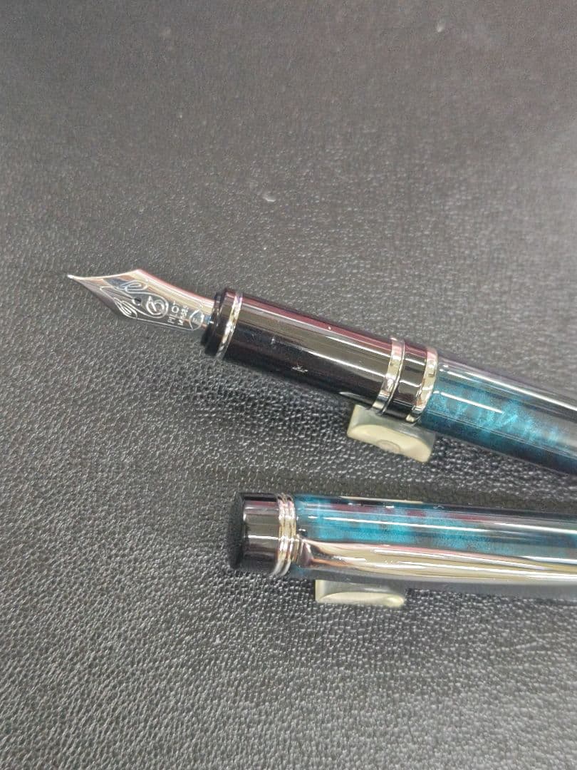 貴！パイロット　万年筆