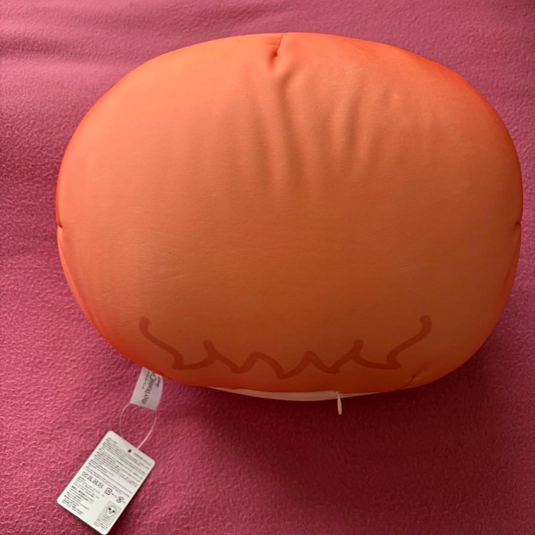 ツイステ　ビッグおまんじゅうクッション　トレイ　ケイト