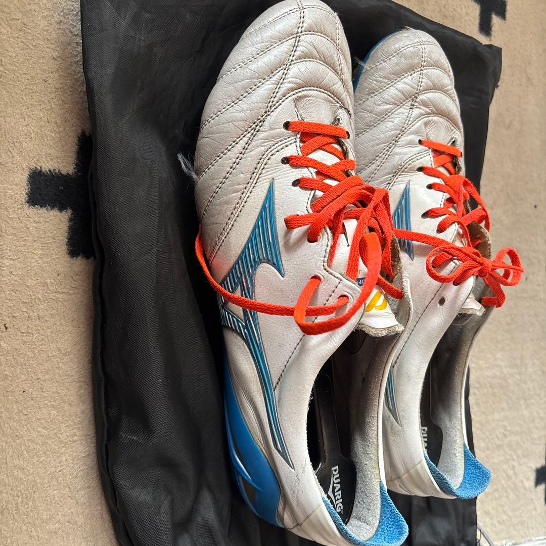 k*7様 サッカースパイク　モレリアネオ4