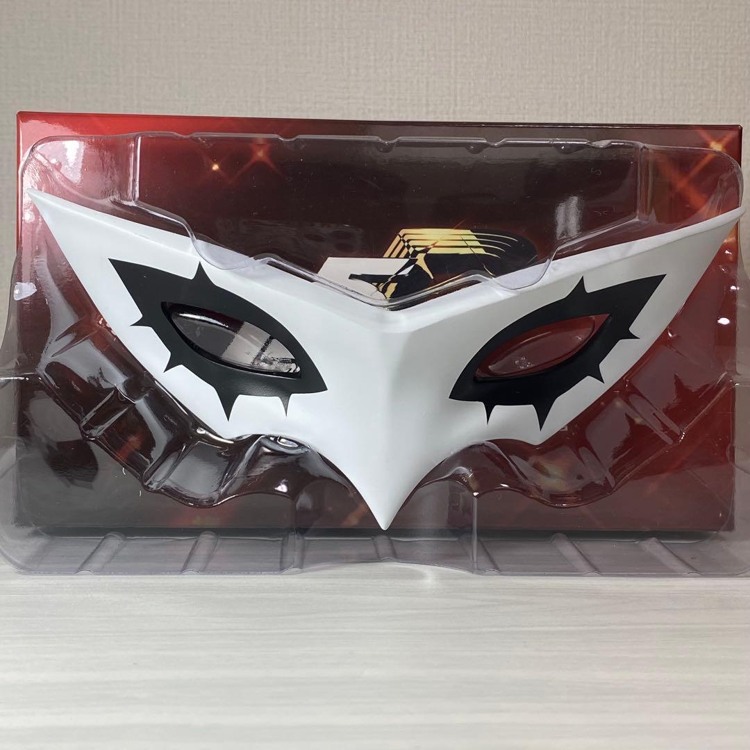 海外版 ペルソナ5 ロイヤル 限定版 特典 ジョーカー マスク 専用スタンド付き