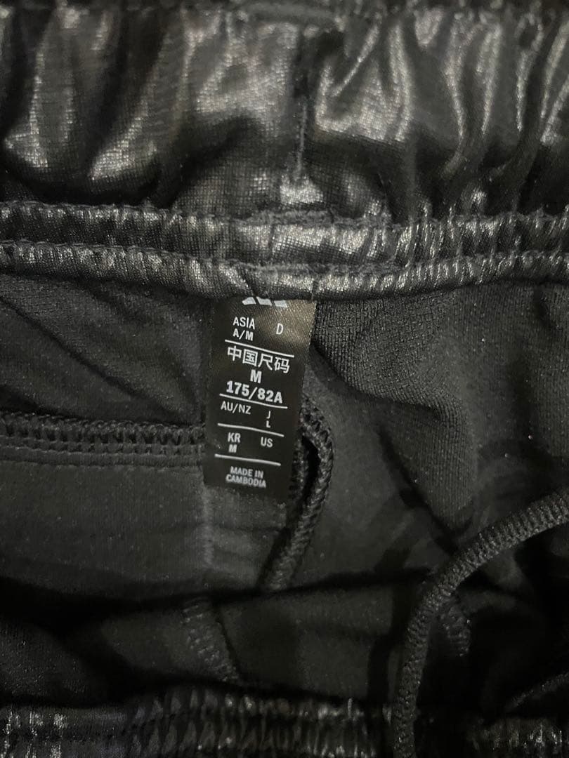 【美品】アディダス 艶黒×金 ラグジュアリー トラックスーツ セットアップ M