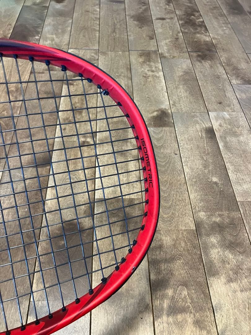 Vコア100 テニスラケット 2本セット