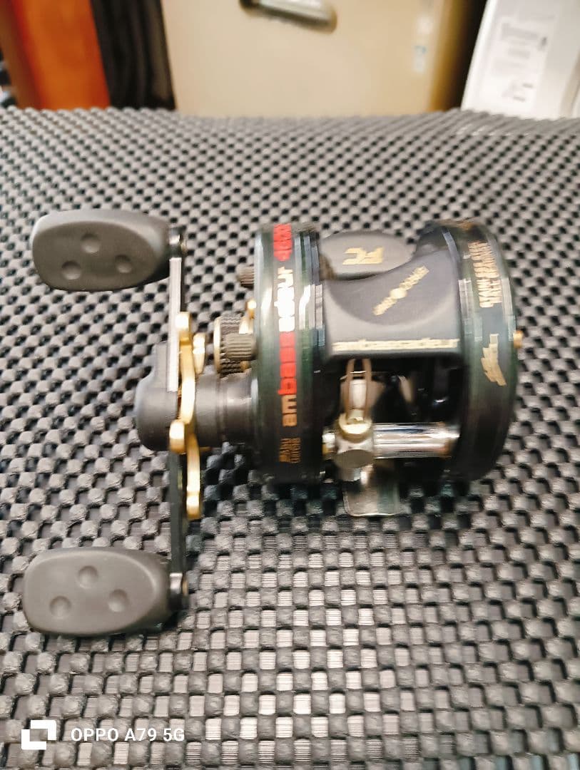 新品アブガルシア アンバサダー 4600C グリーン イマカツモデル