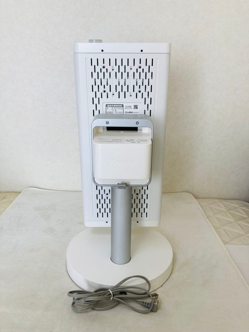 美品　ダイキン　遠赤外線暖房機　セラムヒート　ERFT11WS-W　2019年製