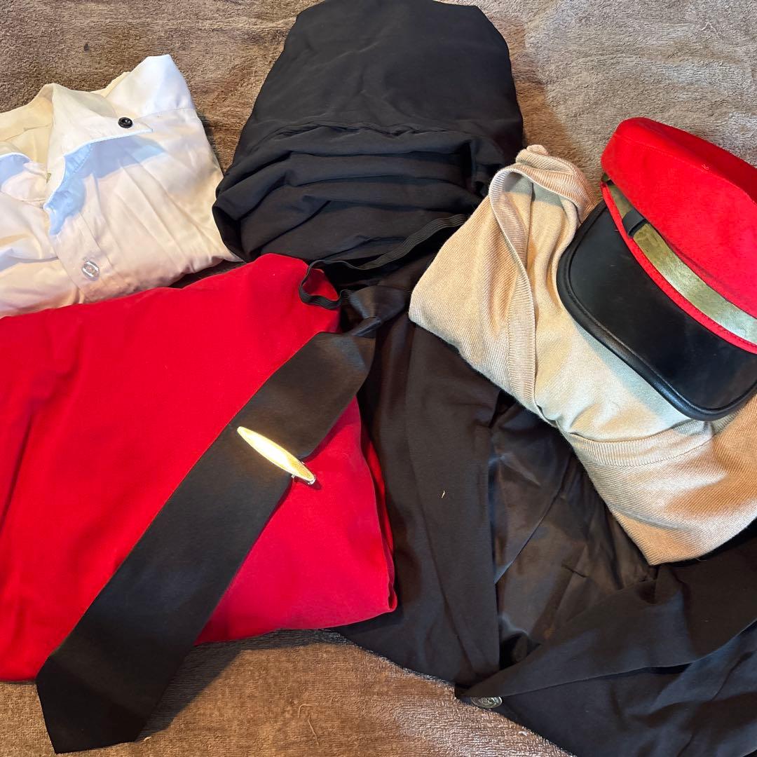 加賀美ハヤト　にじさんじ　軍服　コスプレ