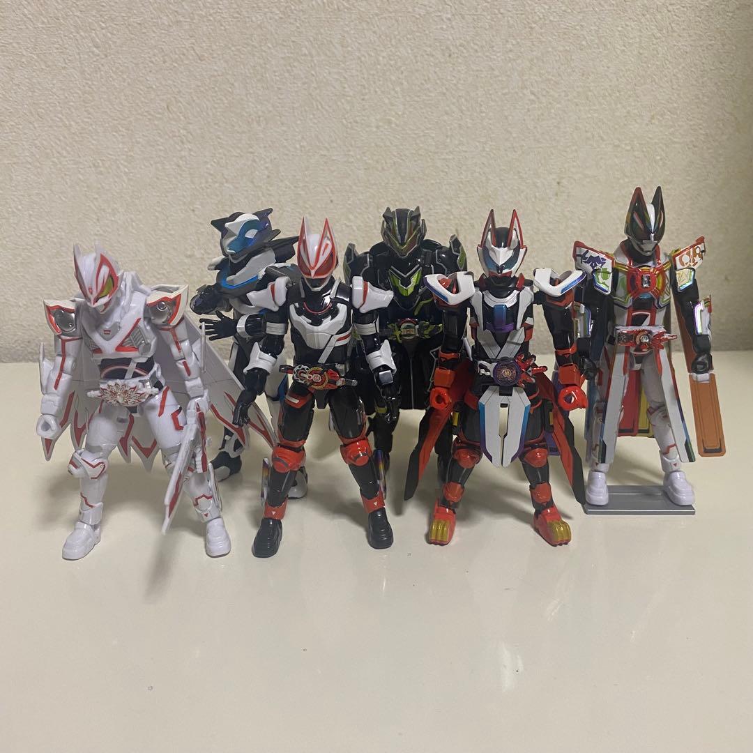 【最終値下げ】装動 仮面ライダーギーツ 6種セット