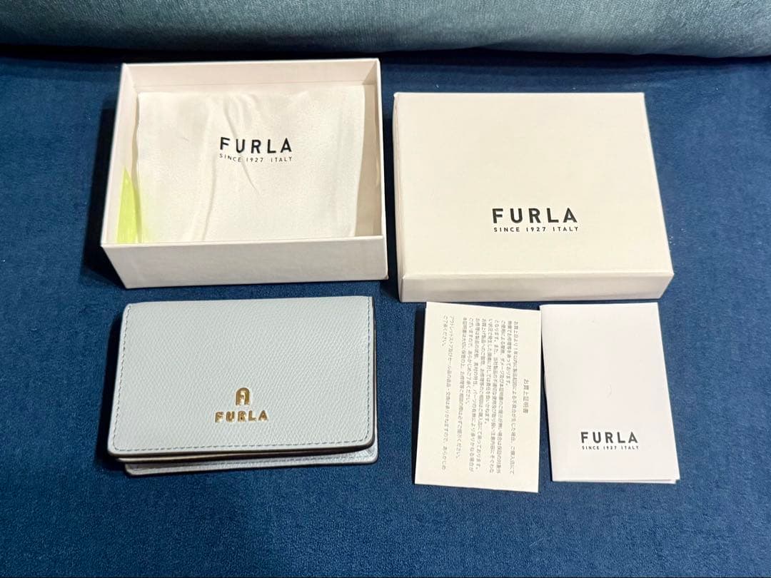 【新品未使用】FURLA 名刺入れ　ビジネスカードケース