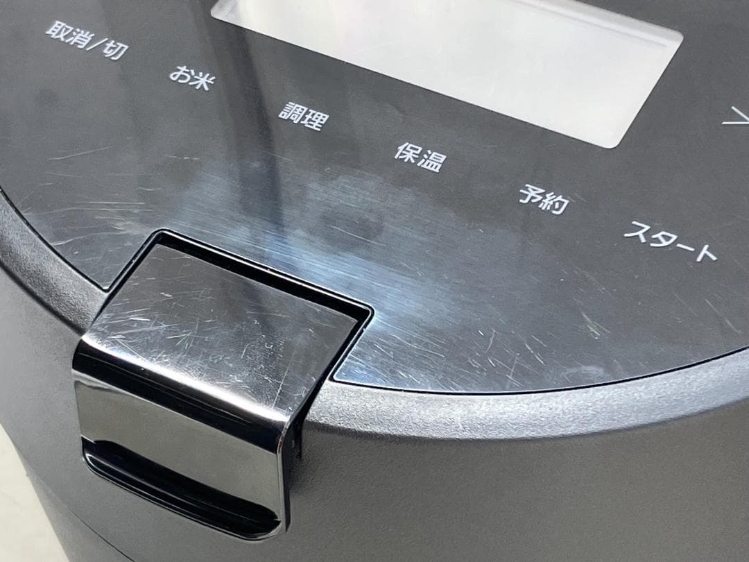 パナソニック　圧力IHジャー炊飯器　5合炊き SR-NA102　2022年製