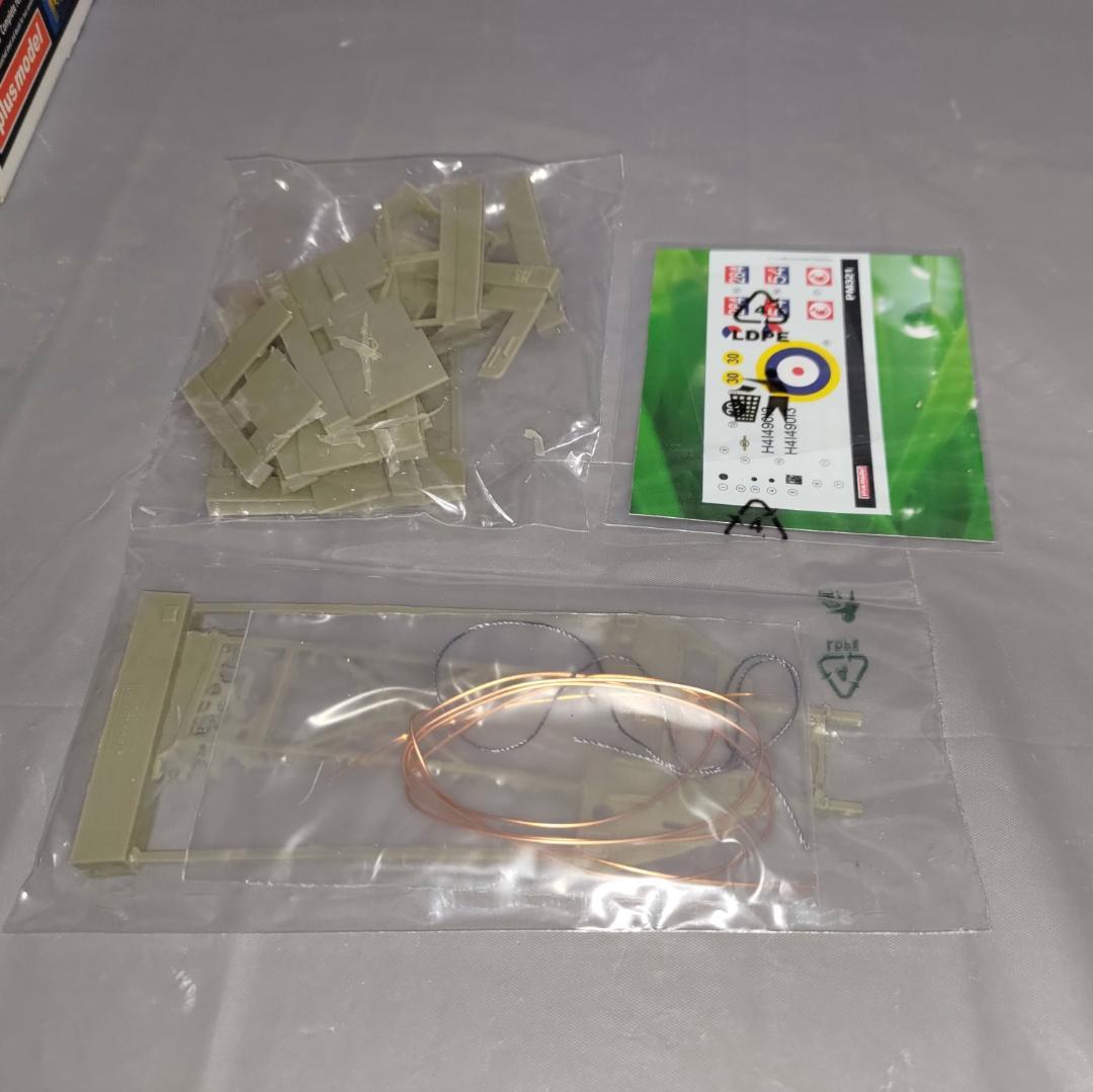 1/35 英・モーリスコマーシャルCDSW 30-CWT