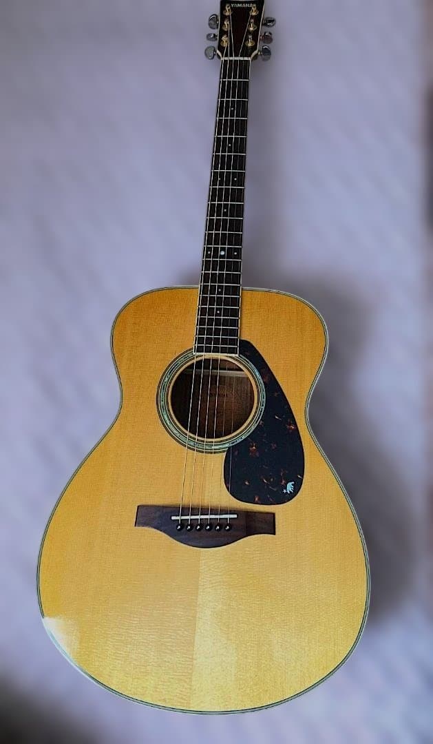 Yamaha LS6 ARE　アコースティックギター/エレアコ