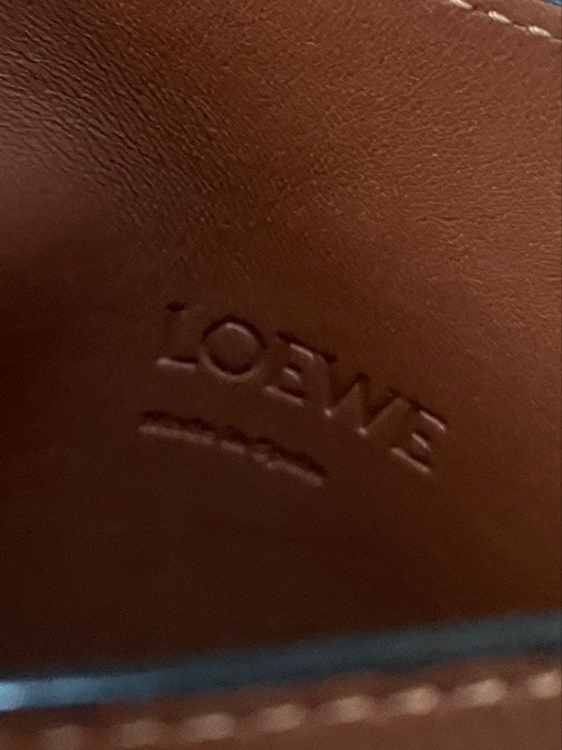 ロエベ LOEWE ダイスポケット　タン