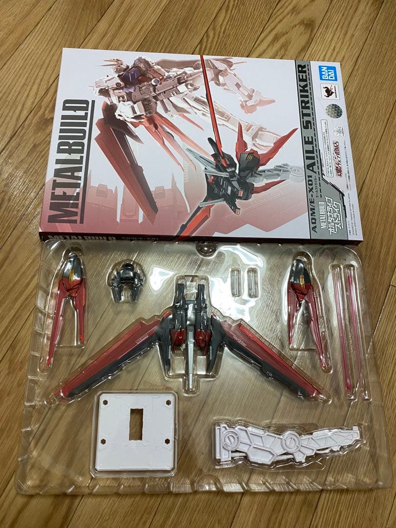 メタルビルドストライク　4セット