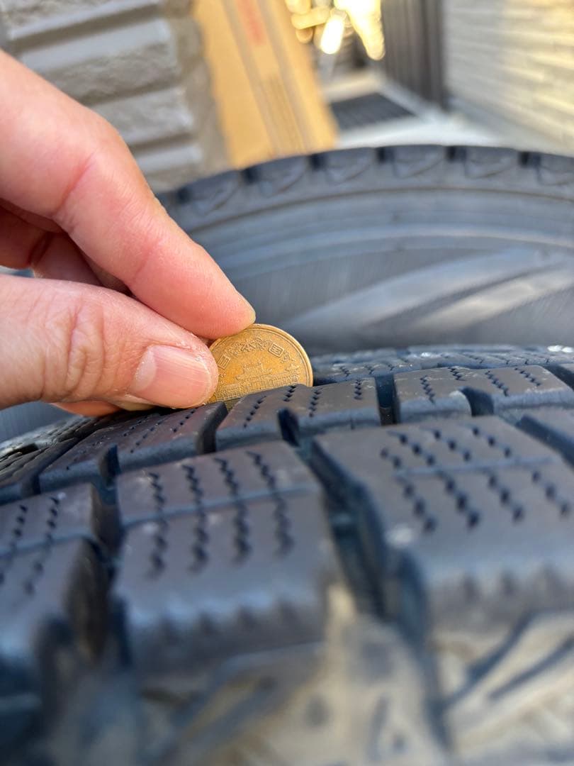 K*I様 ハイエース　スタッドレスホイールセット　4本