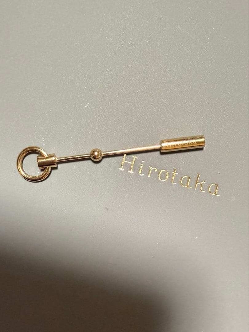 Hirotaka ドアノッカー　片耳ピアス（本体と丸パーツ）
